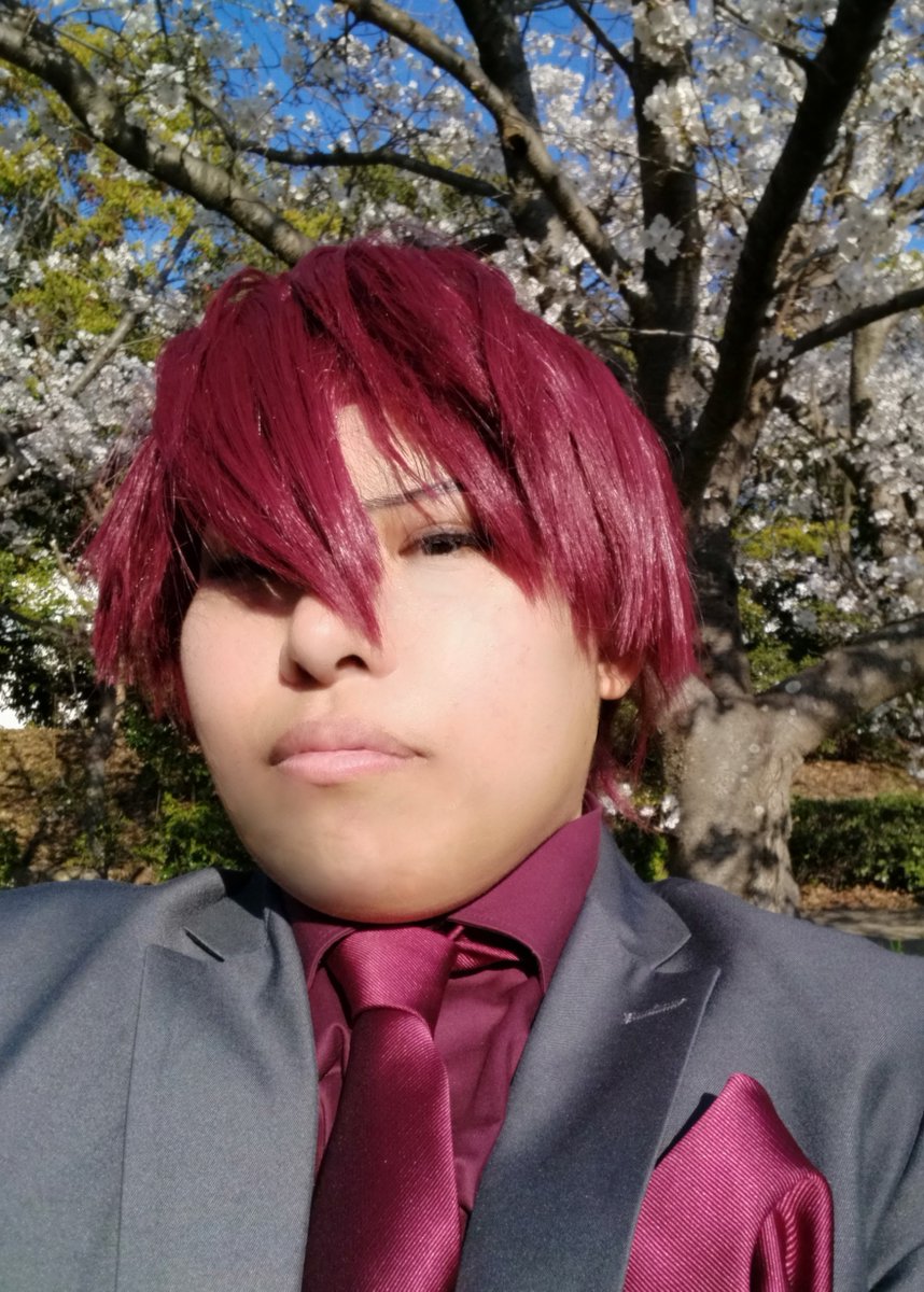 おはようございます。
昨日は祝装併せに行ってました。
衣装間に合って良かった…。
#桜の宴260405