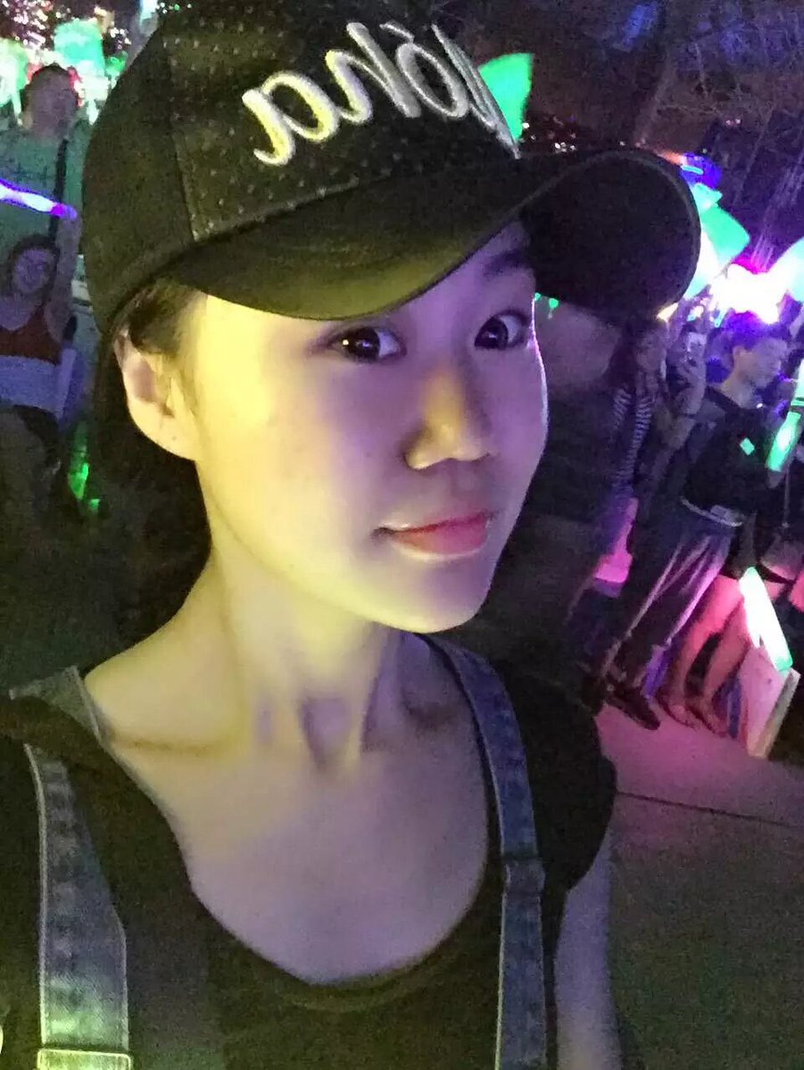 0771老婆是银行公交车 tweet media