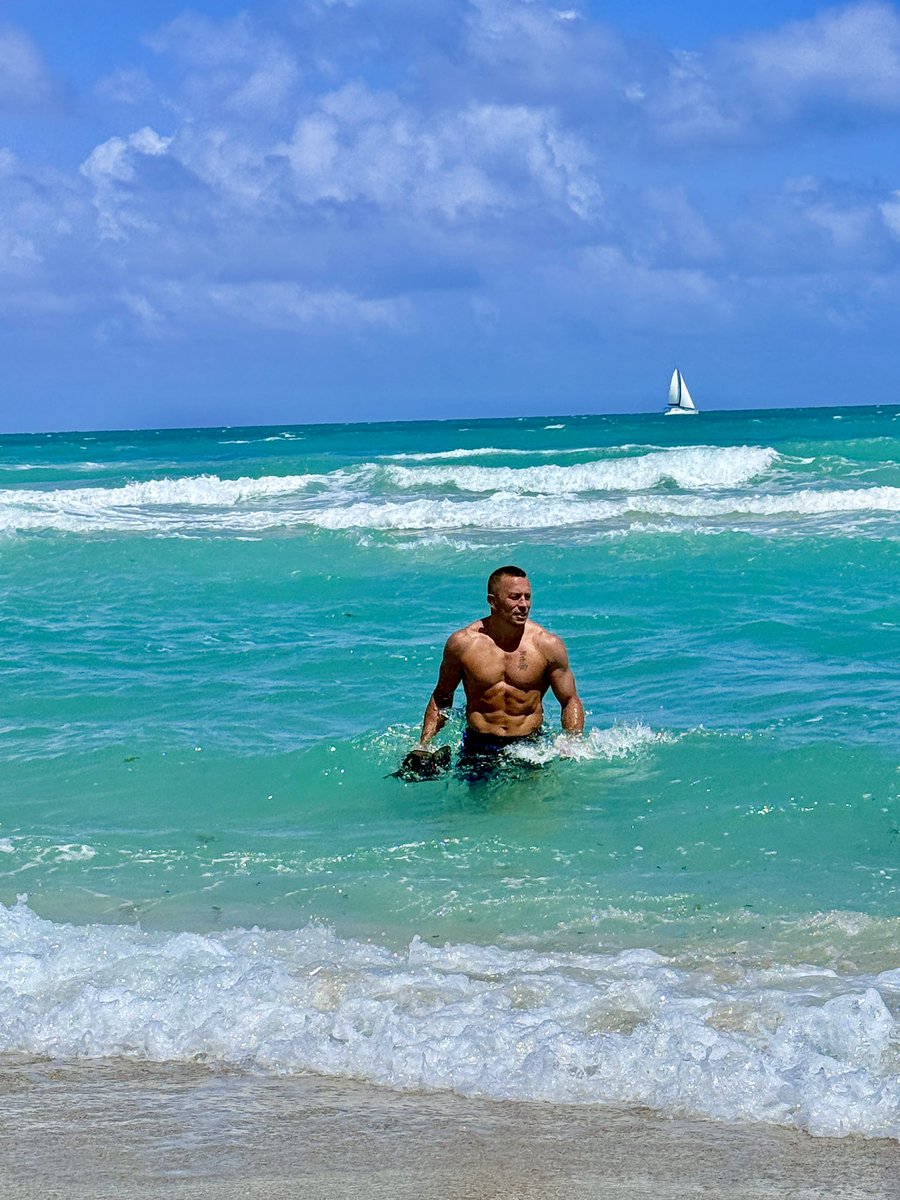 Georges St-Pierre tweet media