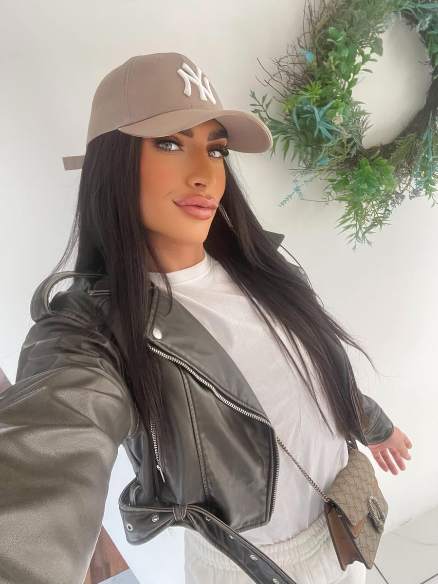 Elle Chamberlain🏳️‍⚧️🏴󠁧󠁢󠁷󠁬󠁳󠁿 tweet media