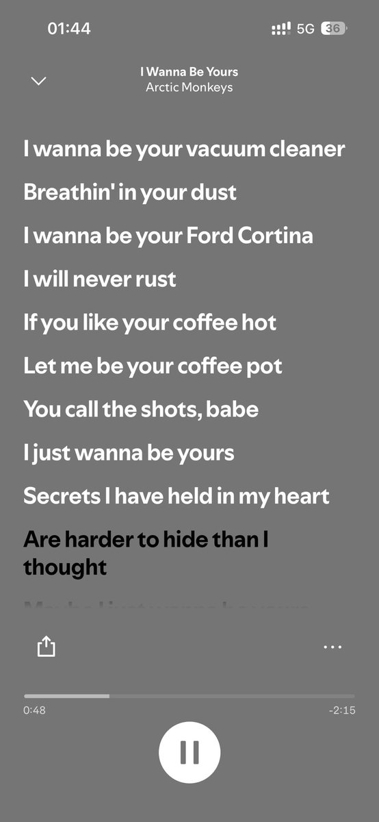 Blair Waldorf tweet media