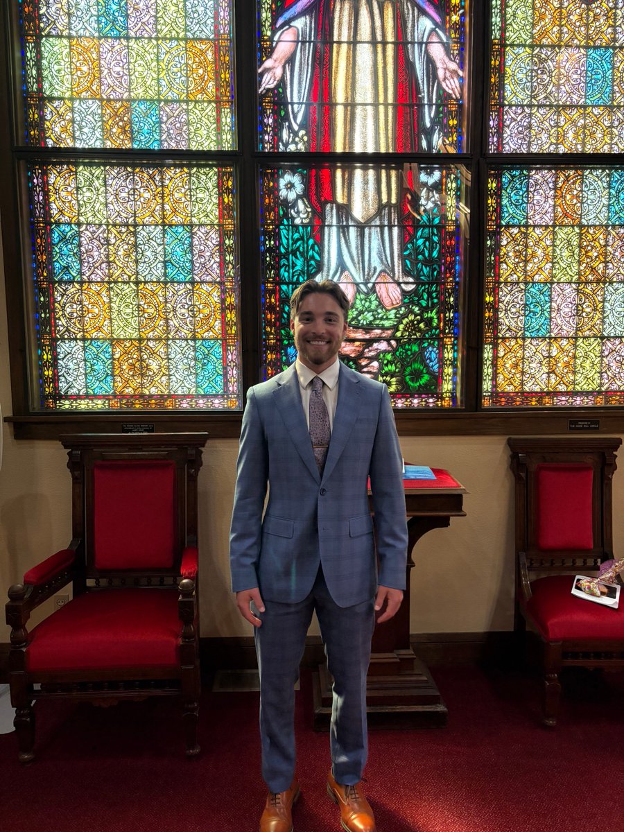 nstephens50's tweet photo. So incredibly proud of Andrew in delivering such a heartfelt, inspiring message during the Easter Service today. You can watch it online through the First Presbyterian Church in Redwood Falls. https://t.co/rhhlNZ3PeE