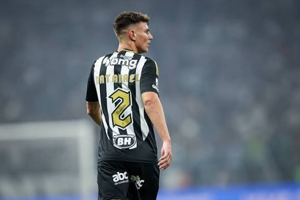 🅼🅰🆄 tweet media