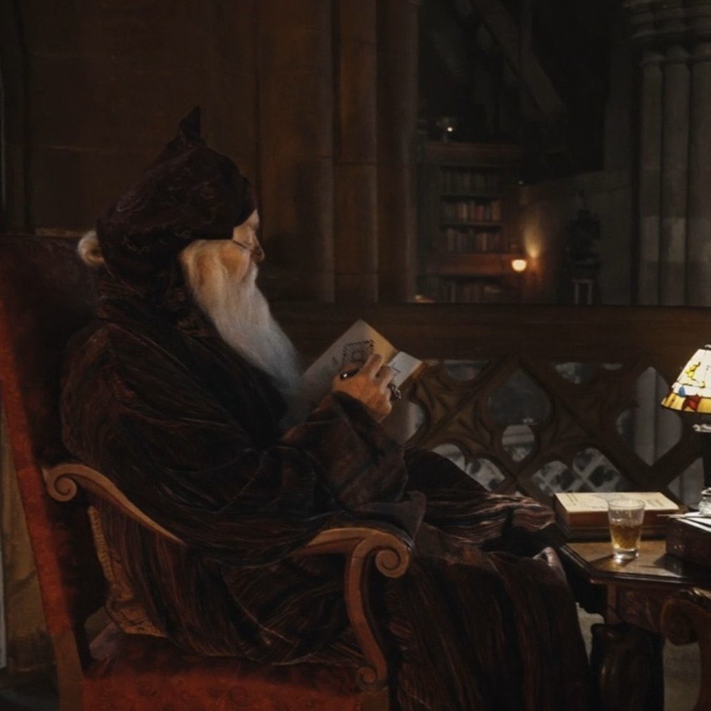 Sentiram a aura? O nome dele é Alvo Percival Wulfrico Brian Dumbledore!
