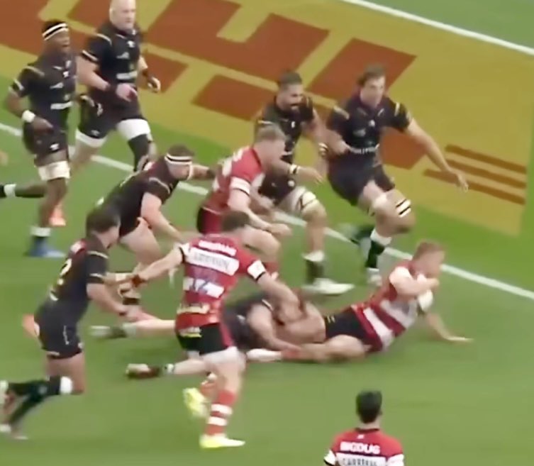 Harry Jones tweet media