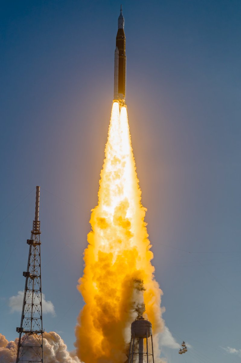 Andrew McCarthy tweet media