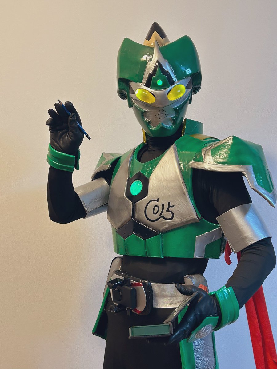 必筆超人ライトロン tweet media