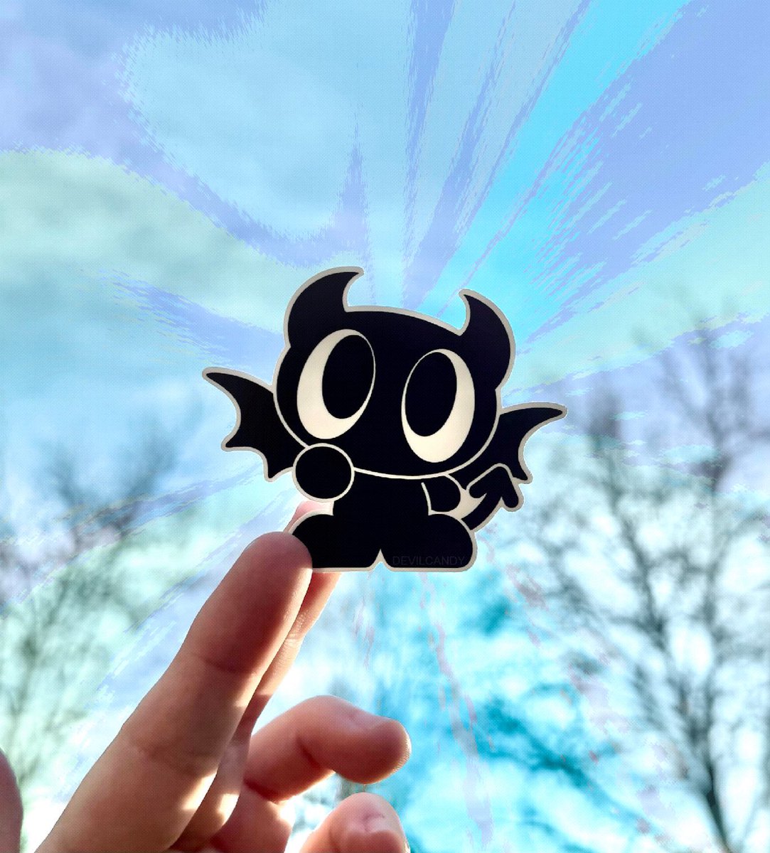 DEVILCANDY tweet media