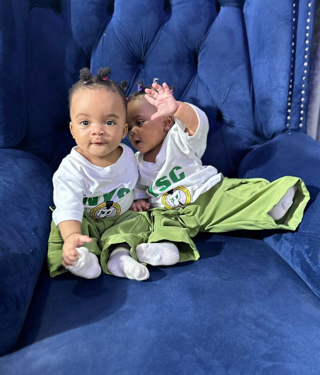 nyscupdatesng's tweet image. These tiny 😍 little 😍 toes 😍 helped POP 🎉 with their young ❤️ mom 👩 ❤️ ♥️ 💕 from #NYSC 

Congratulations to them 👏 ❤️ 

#NYSC #EVOGUEMEDIA #STAYTUNED #STAYUPDATED