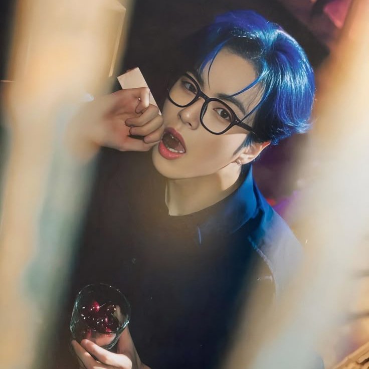 red haird yoshi❀ tweet media