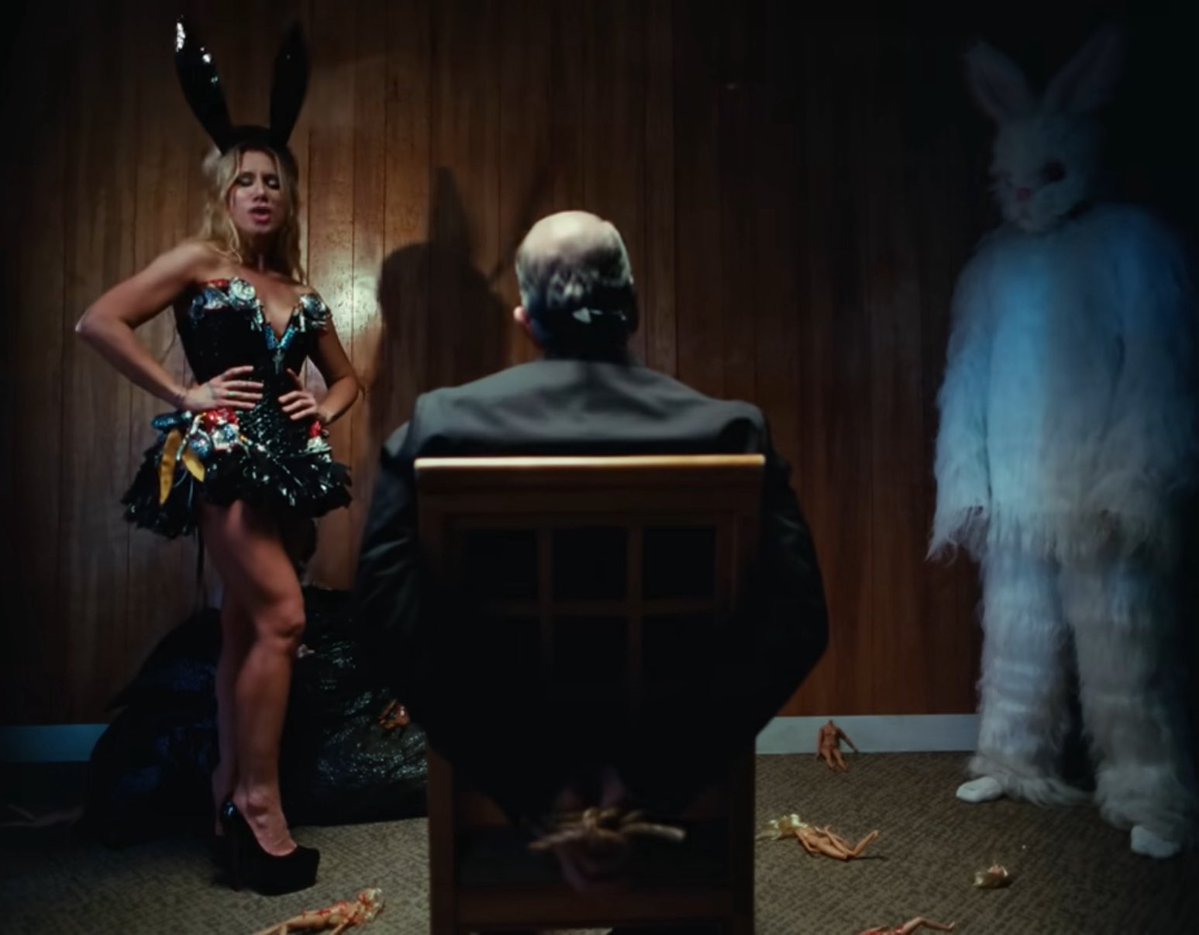 WOR$T GIRL IN AMERICA tweet media