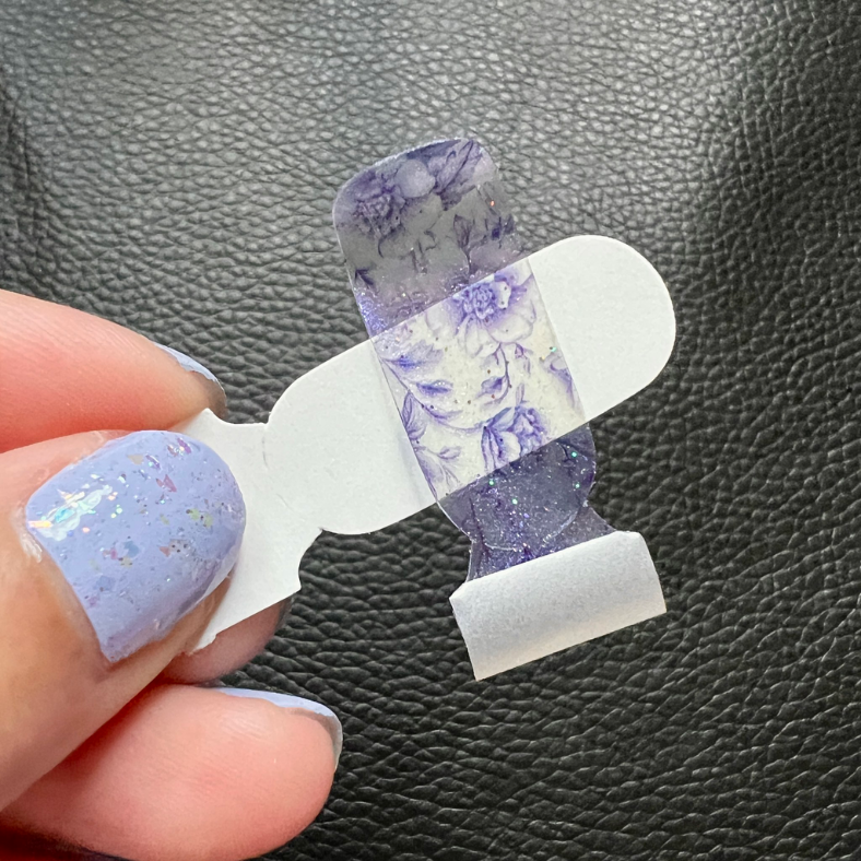 RockinSomeStrip's tweet photo. A clear overlay that I am OBSESSED with right now!! 😍
That detail though… like excuse me?! 🔥✨

No dry time. No mess. No waiting 🙌 ✔️

💌 Want to try it for yourself?!
Drop “SAMPLE” in the comments for a freebie. 😏🐣

#ColorStreet #EasyManicure #NoDryTime https://t.co/oljO3KHqr5