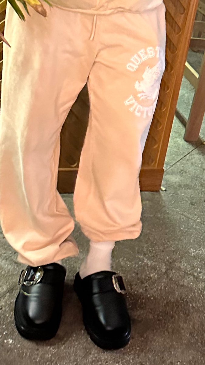 lildrama154's tweet photo. Unreleased “ @QuestionsGlobal set 
What do you think?? https://t.co/VUdAGplfDU