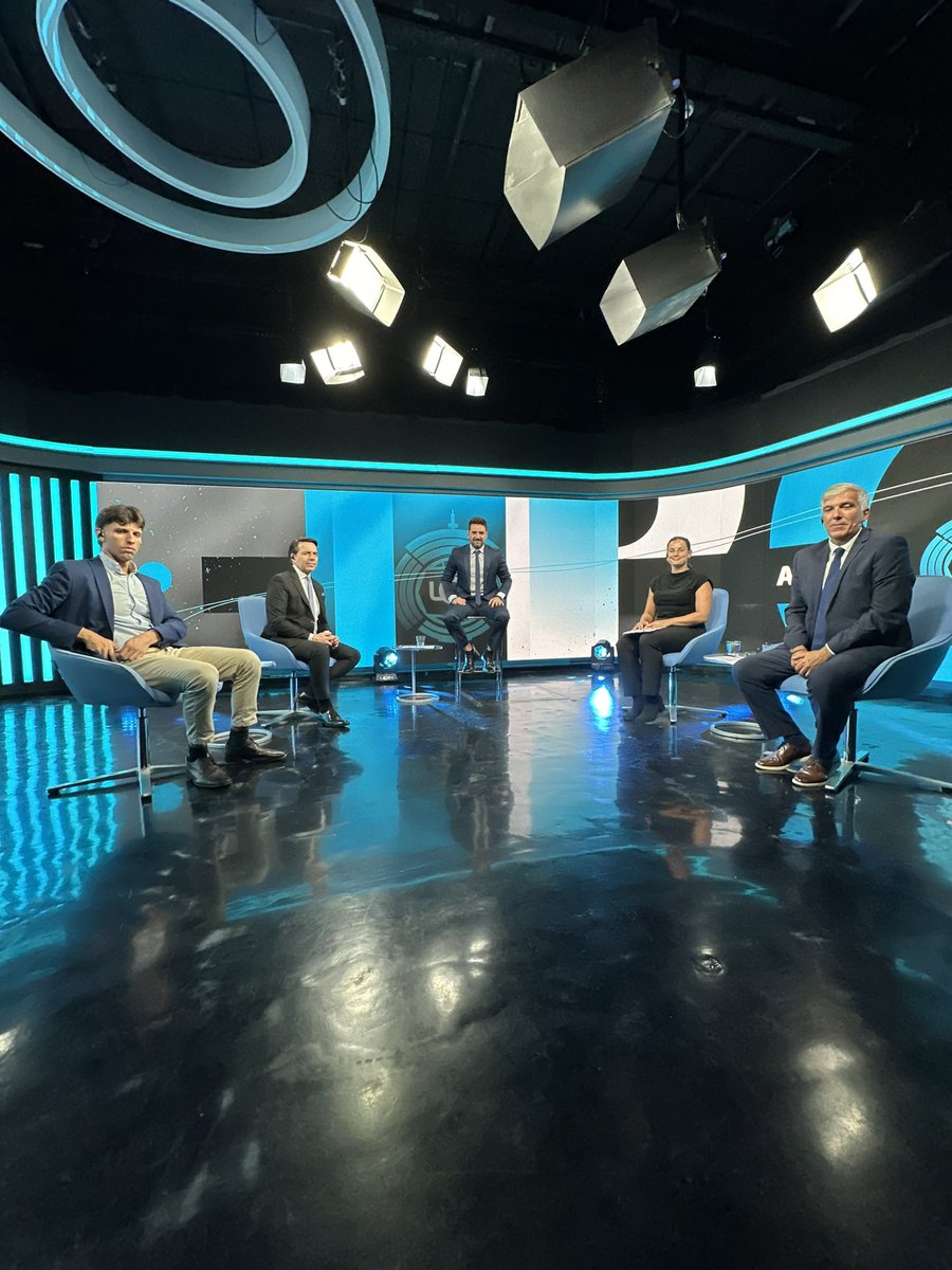 Diego Muñoz tweet media