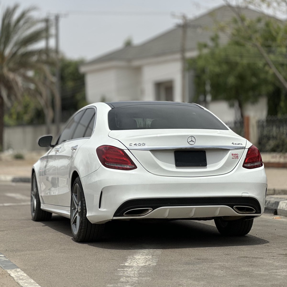kanocar_'s tweet photo. 2016 MERCEDES BENZ C400 4MATIC FOR SALE ☎️:09064628559 https://t.co/ivl1jzTW4P