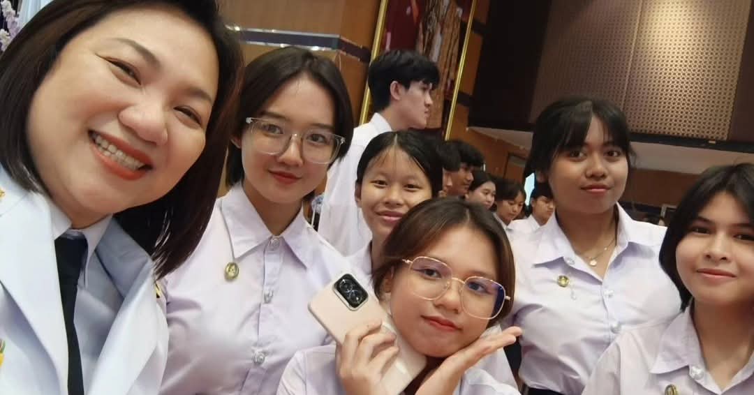 sayzhouploy's tweet image. รับเข็ม ❤️🤍🫶🏻 #ploy #PCRU