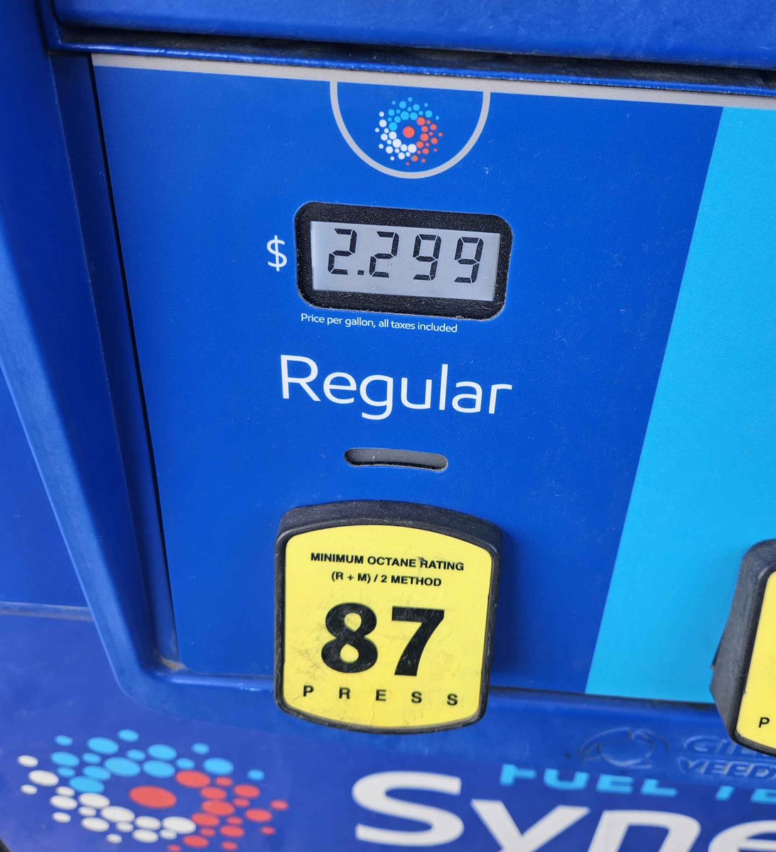 Frugal Season tweet media