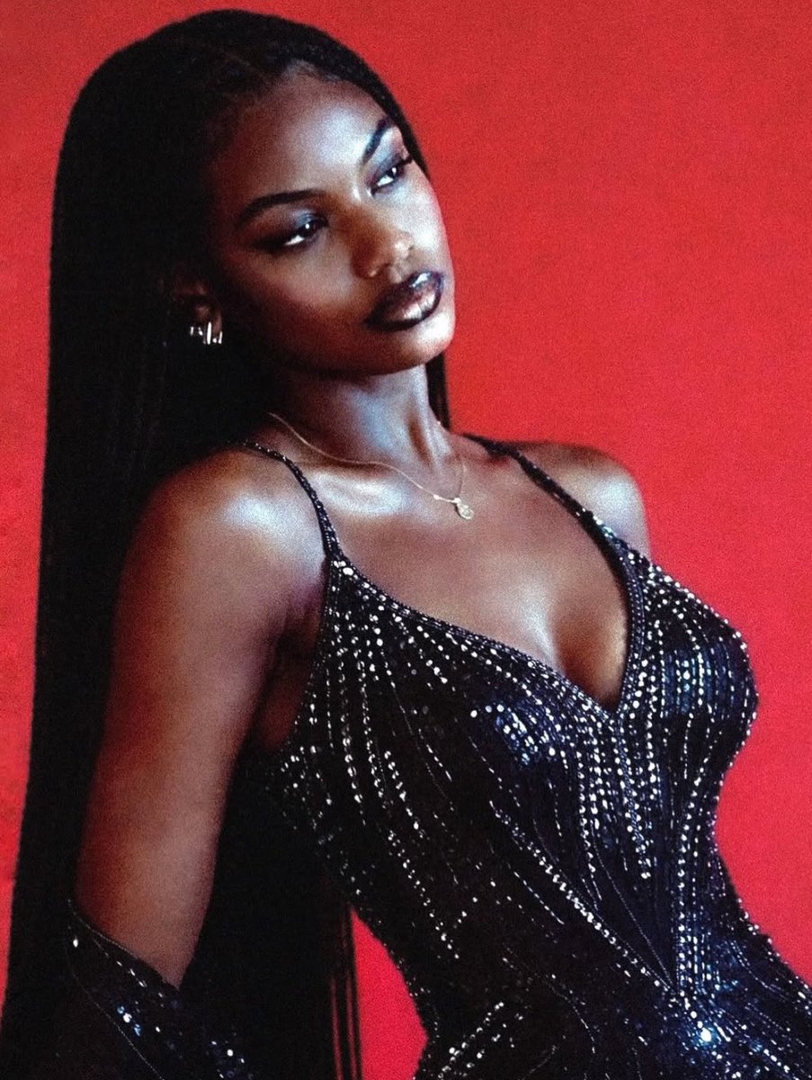 ⧉ PNG vibes tweet media