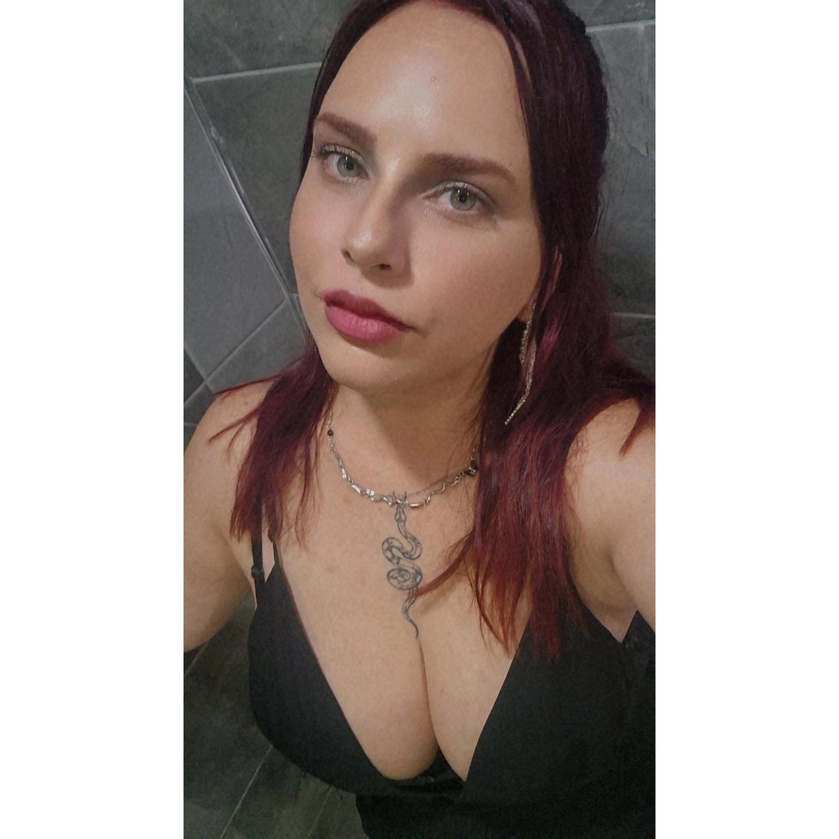 ecenurkrc's tweet photo. #YeniProfilResmi https://t.co/gcCnYPpkPm