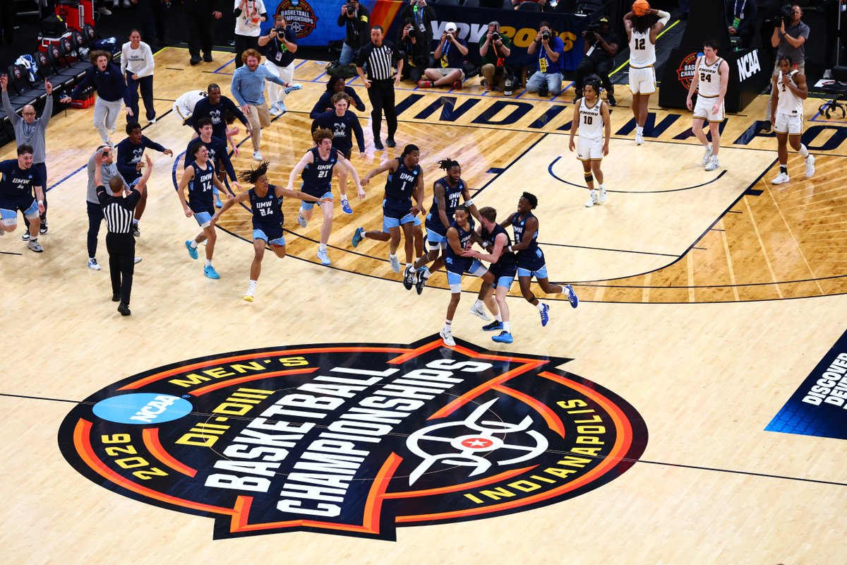 NCAA Division III tweet media