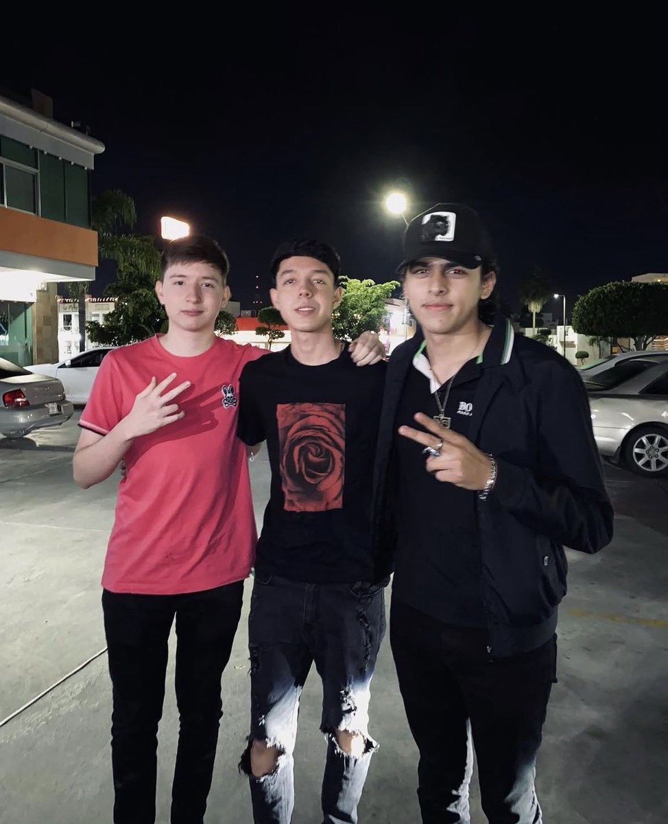 erik yahir tweet media