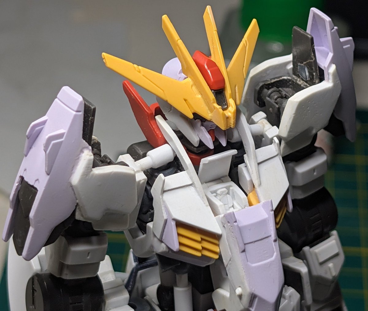 PapitoXGunpla's tweet photo. コクピット完成!もっとディテールアップしたかったのですが、今の自分の技術ではこれが限界でした…。
皆さんはHGのガンプラにコクピットを作り込んだことはありますか?私の仕上がりはどうでしょうか?アドバイスや感想をいただけると嬉しいです!
#gunpla
#gundamstagram
#g_tekketsu
#ガンプラ https://t.co/kxVl1OcJT4