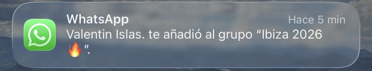 Raulaaron_29's tweet photo. se me acaba de cobrar el Spotify we😔 https://t.co/4VD6QRM0iM