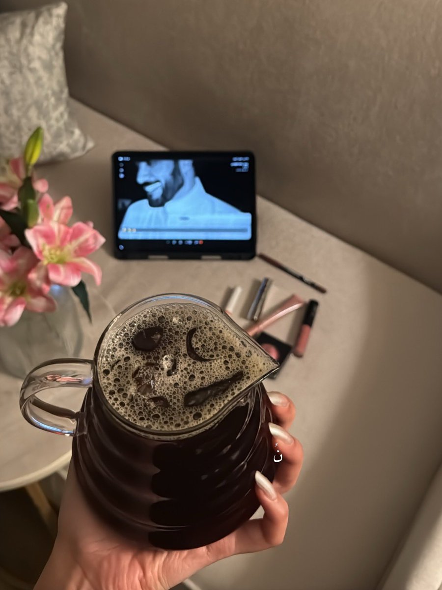 نُــوفمبر tweet media