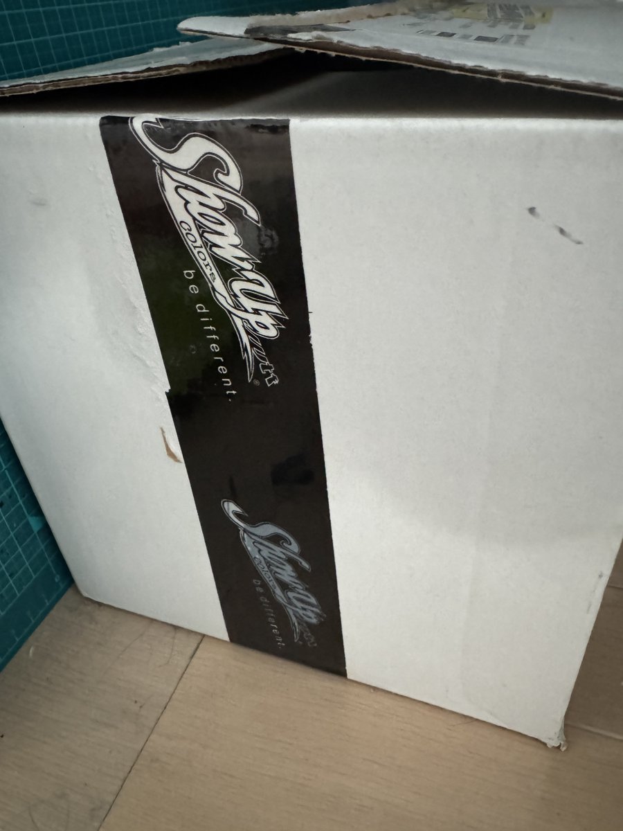 シュペル tweet media