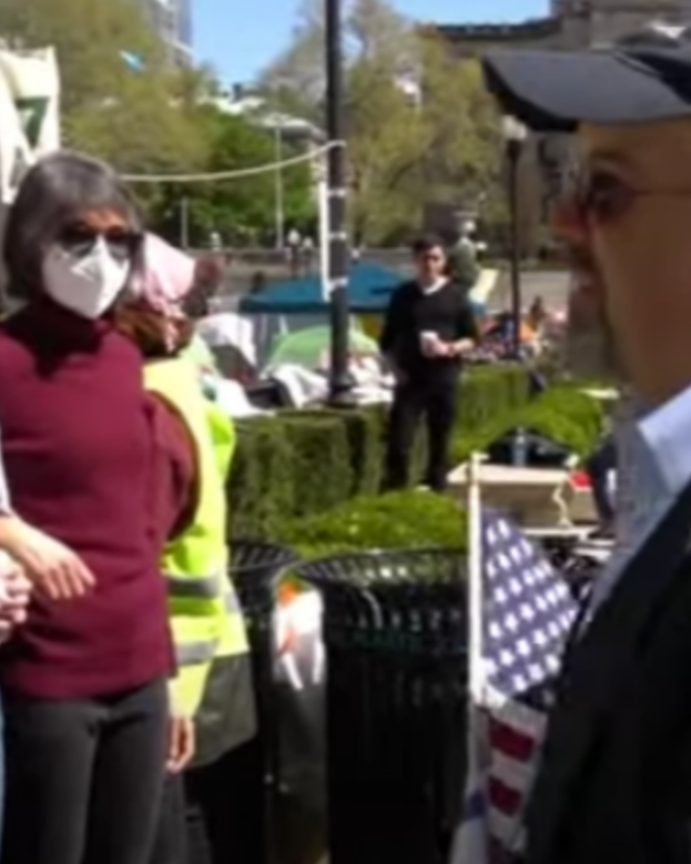 NizNellie3 tweet media