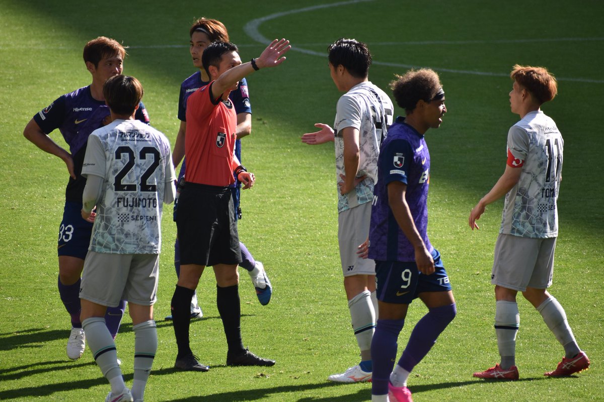 Avi-Road 2025⭐ tweet media