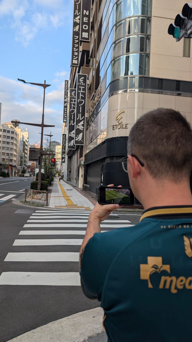 apachecoq's tweet photo. Hasta en Japón ando viendo a @SaprissaOficial, que lindo con goleada incluída. https://t.co/4vkYMP8ZsS