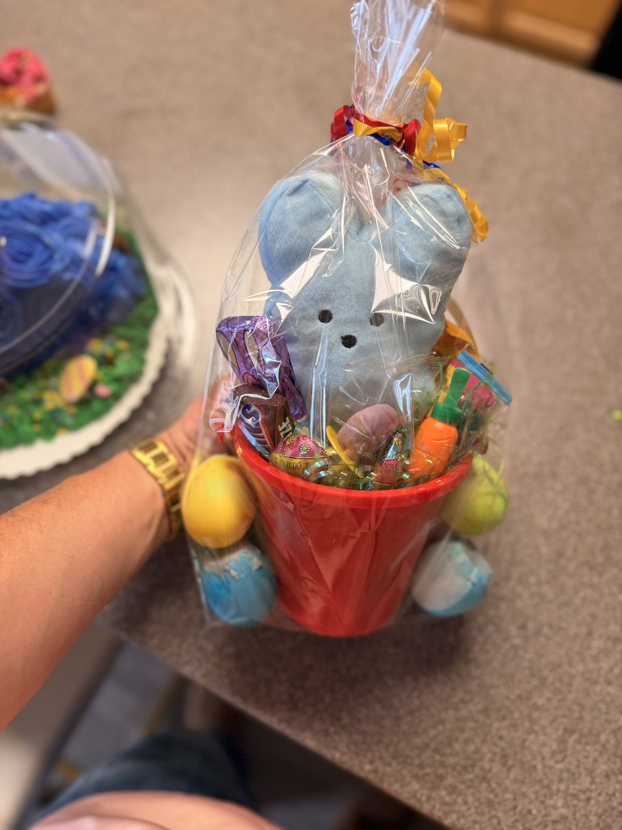 Redbeard9292's tweet photo. Happy Easter🐰🐣 https://t.co/QBBz8UF121