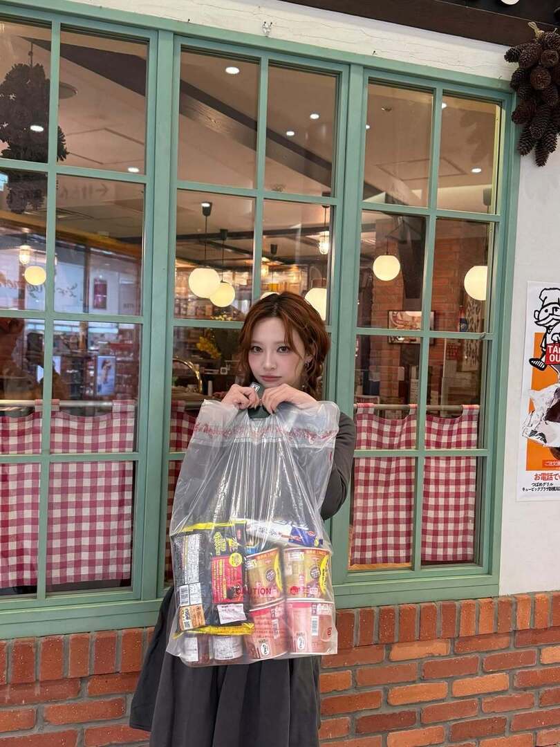 selfolssi ♤ tweet media