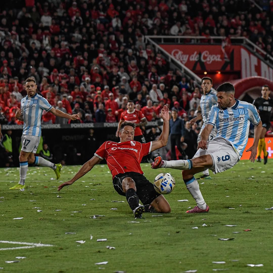 Espacio Rojo tweet media