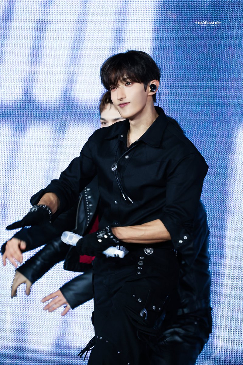 도미솔도겸 tweet media