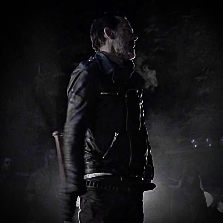 Negan tweet media