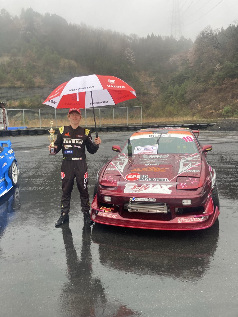 とっしー VALINO TIRES中の人 tweet media