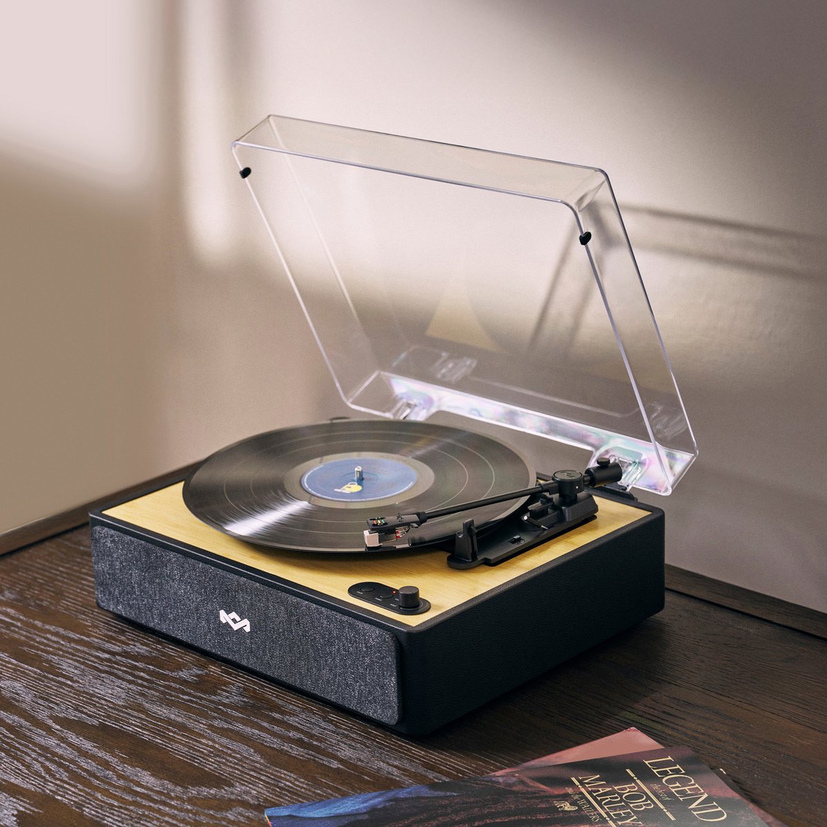houseofmarleyjp's tweet image. Coming Soon🔊
4月10日(金)発売！
Rise Up Turntable が新登場🌎
スタイリッシュで、初めてのレコード体験にも最適なターンテーブルです！

thehouseofmarley.jp/product/rise-u…

#turntable #vinyls #vinylplayer #recordplayer #レコードプレイヤー #レコードプレイヤーのある生活