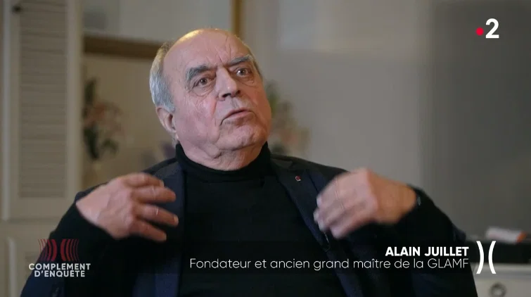 Casimir_Noir's tweet image. #athanor l'élite du renseignement n'a absolument rien vu venir.... la main sur le coeur !