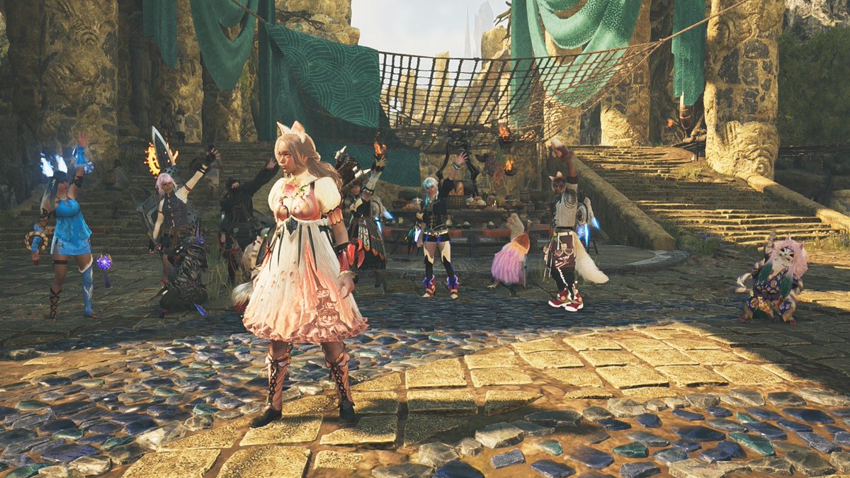 柚花もなか🍊🌸メイド時々ネコ🐾 tweet media