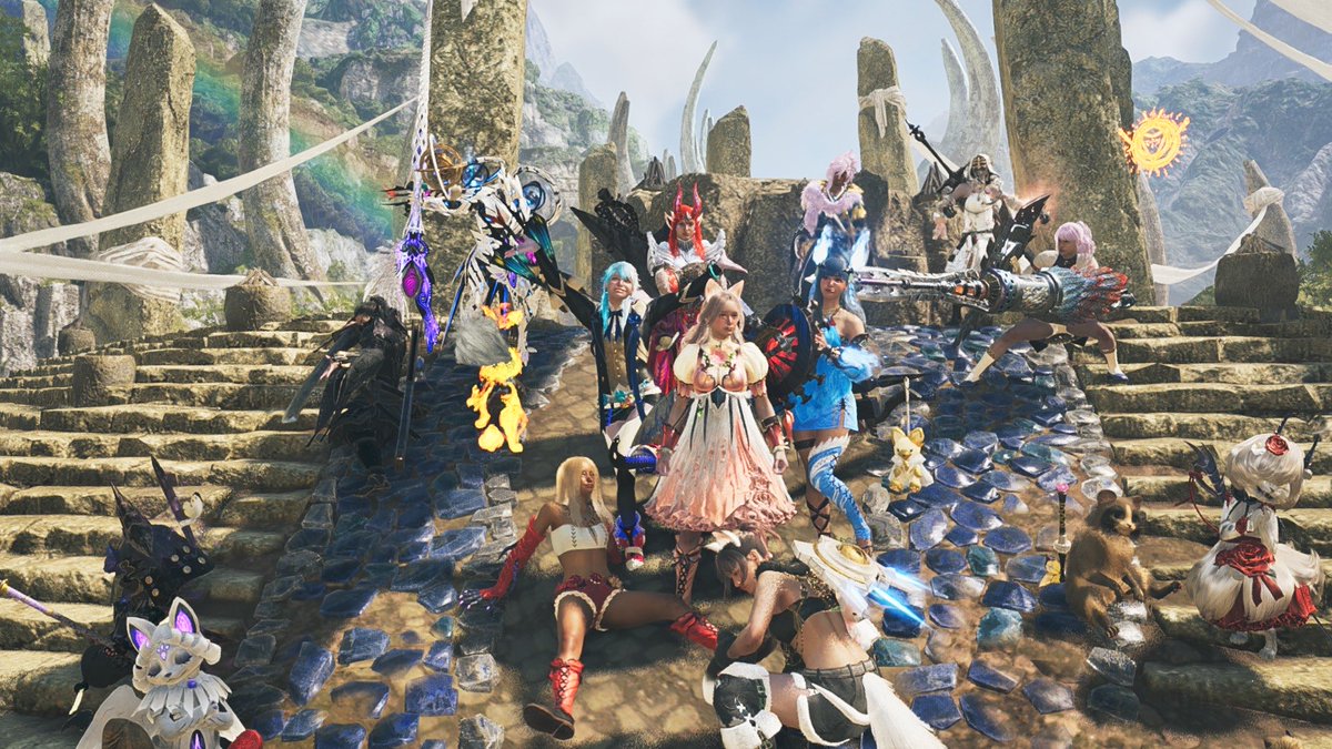 柚花もなか🍊🌸メイド時々ネコ🐾 tweet media