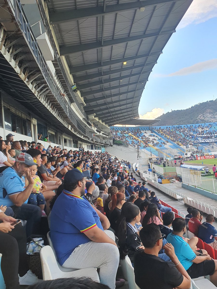 Loco X Motagua tweet media
