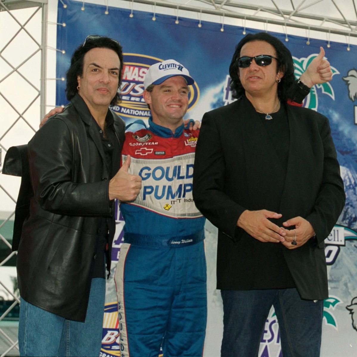 Kenny Wallace tweet media