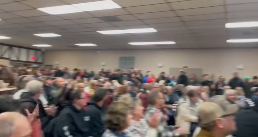 stayfreealberta tweet media