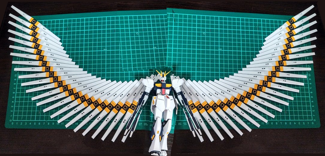 にーやん tweet media