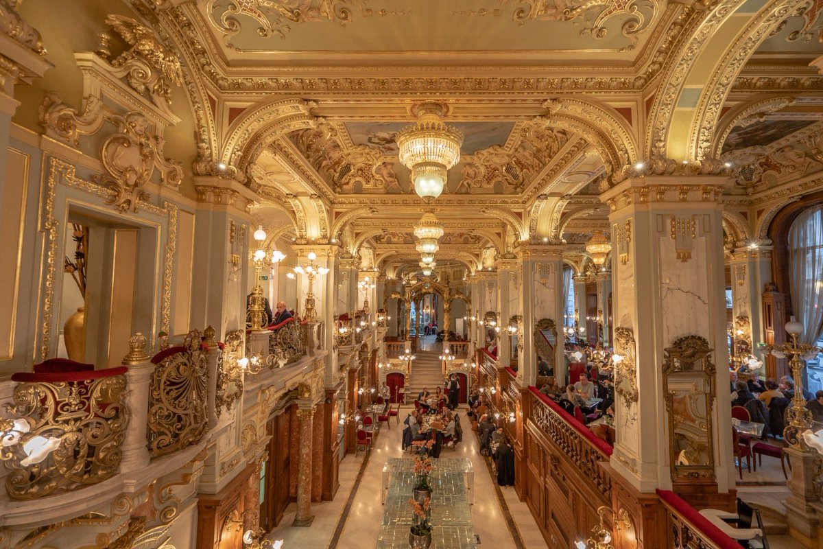 per7se's tweet photo. @xmuse_ Yes but have you been to the New York Kávéház in Budapest? https://t.co/3oEq5aCbS3