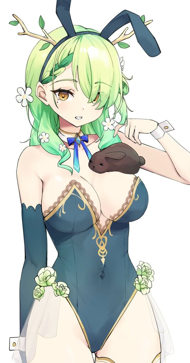 BL0ODSTEIN's tweet photo. It’s easter time! And you know what that means….One must wear a bunny suit, of course! She’s even got an actual bunny with her! Doesn’t it look so cute~? https://t.co/WVb0SFZGD9