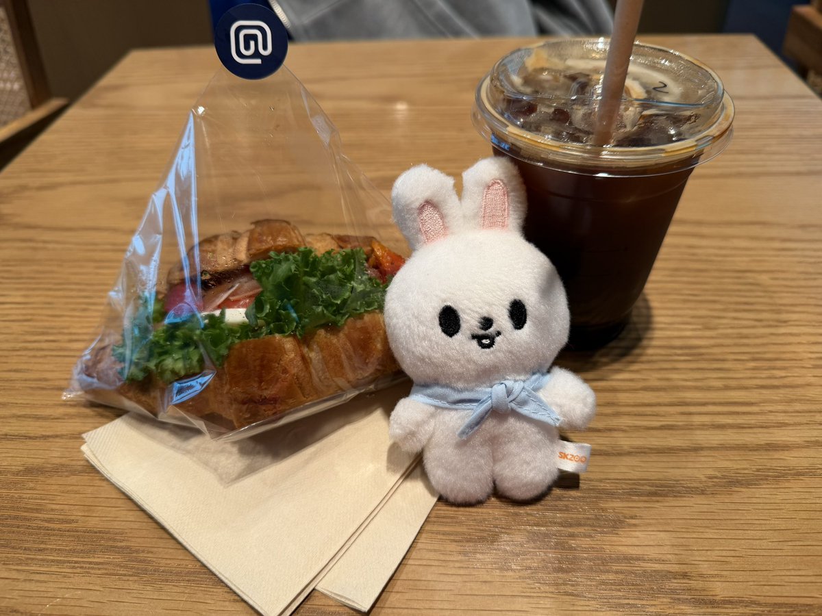 🎯🎯🎯ムチャモ🦢💜🌈🎯🎯🎯🧭🐰🐶🧭 tweet media