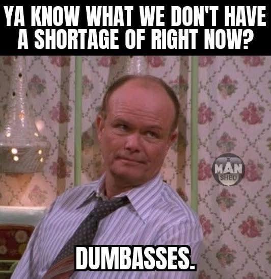 Eee-Chass tweet media